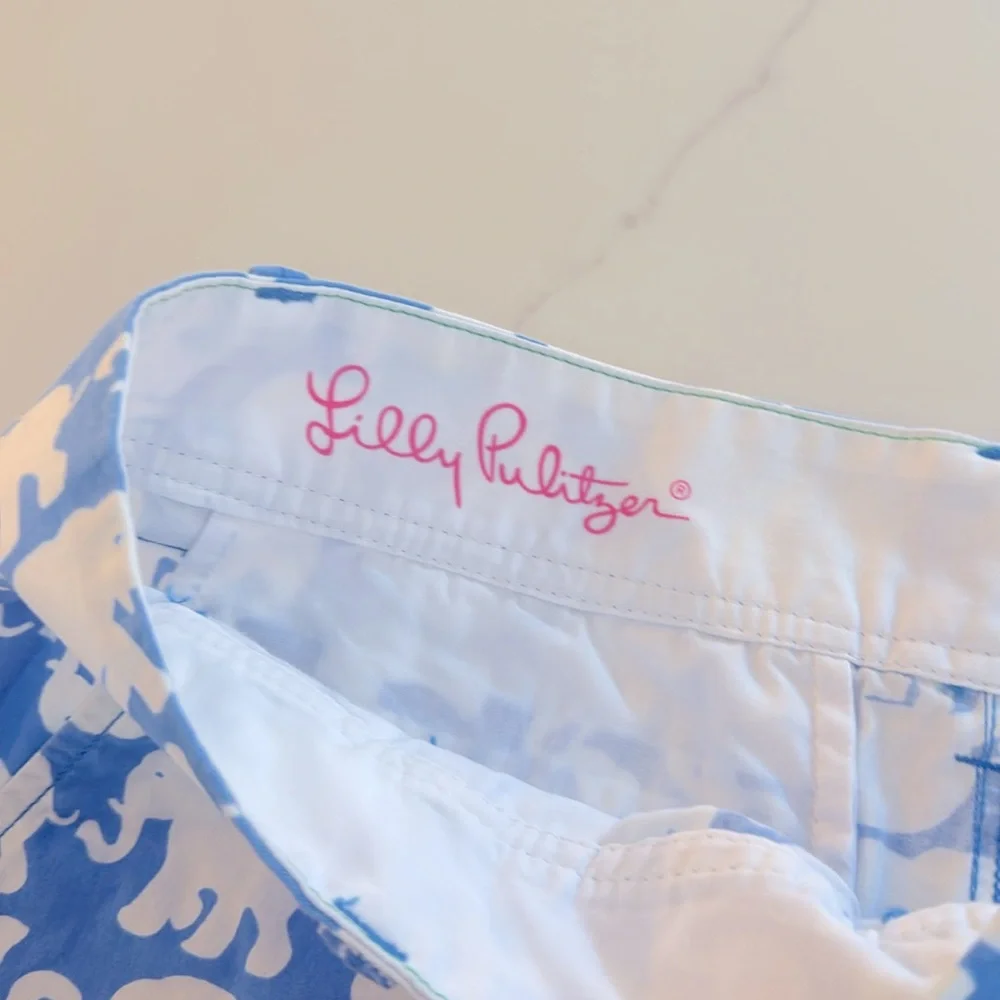 Lilly Pulitzer Blue and White Elephant Print Shorts in Blue Tusk to the Sun Sz 0 - Picture 5 of 7